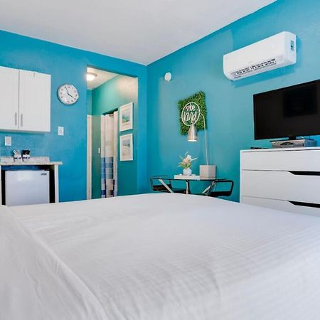 Beachside Bliss Stylish Studio Retreat Apartment Miami Beach Exterior photo